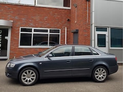 Audi A4 Limousine - 2.0 157.602Km Navi BlueTooth Cruise 17"