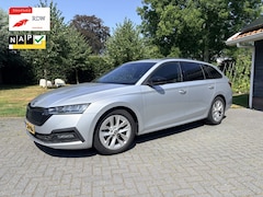 Skoda Octavia Combi - 1.0 TSI Sport Business