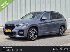 BMW X1 - xDrive20i High Executive / Dealer Onderhouden / Sportstoelen / Harman & Kardon Audio / Mem