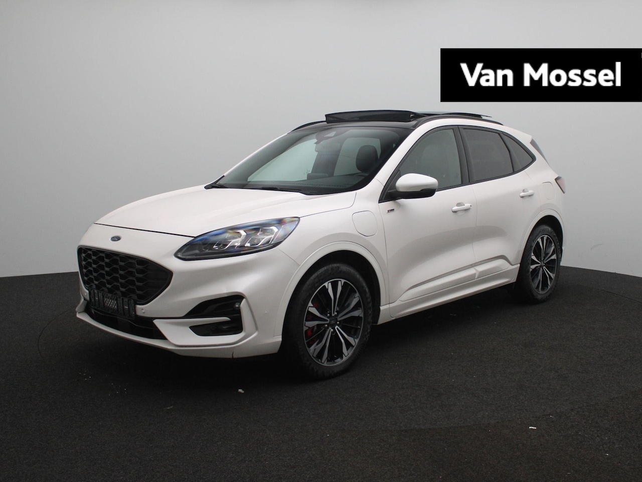 Ford Kuga - 2.5 PHEV ST-Line X Aut. |  Panoramadak | Apple Carplay/Android Auto | Winterpakket | Cruis - AutoWereld.nl