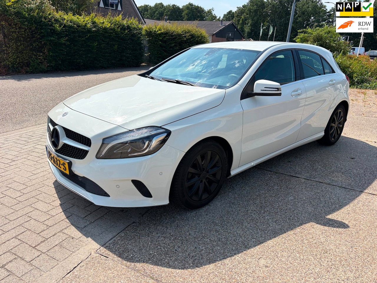Mercedes-Benz A-klasse - 180 d BlueEFFICIENCY Business 180 d BlueEFFICIENCY Business - AutoWereld.nl