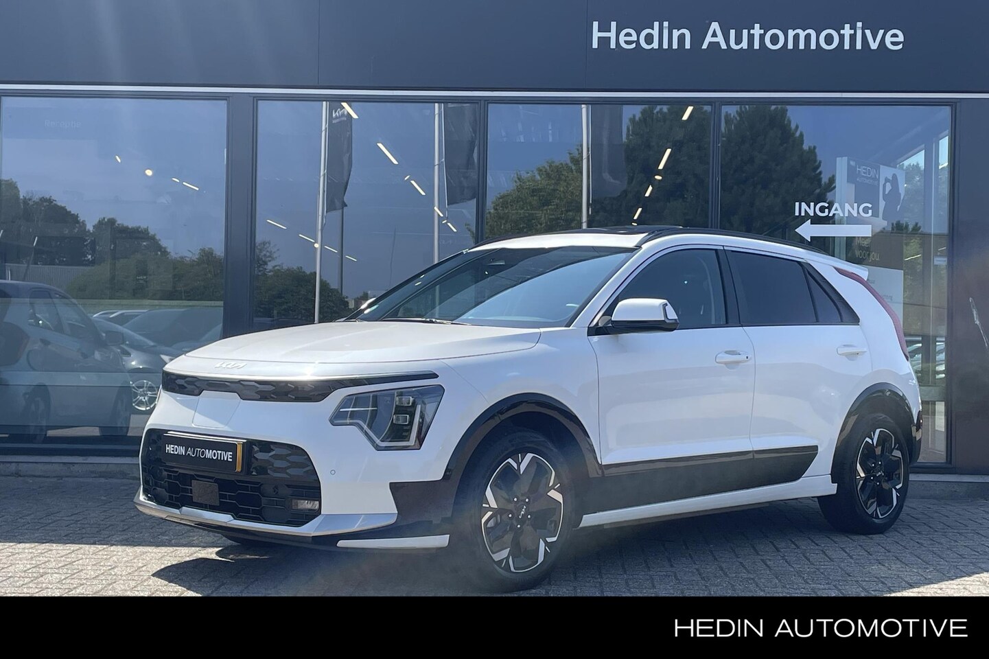 Kia Niro EV - DynamicPlusLine 64.8 kWh | Adaptieve cruise control | Dodehoekassistentie | Harman Kardon - AutoWereld.nl