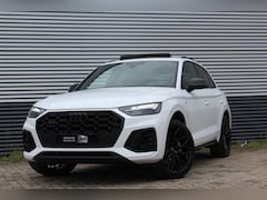Audi Q5 - 50 TFSI e 3x S-Line | Competition | Panoramadak | Elektrische stoelverstelling | Trekhaak