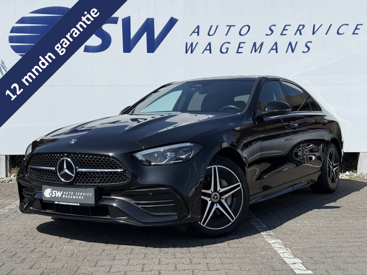 Mercedes-Benz C-klasse - 180 AMG Line | CarPlay | Camera | DAB+ | Bicolor | LED - AutoWereld.nl