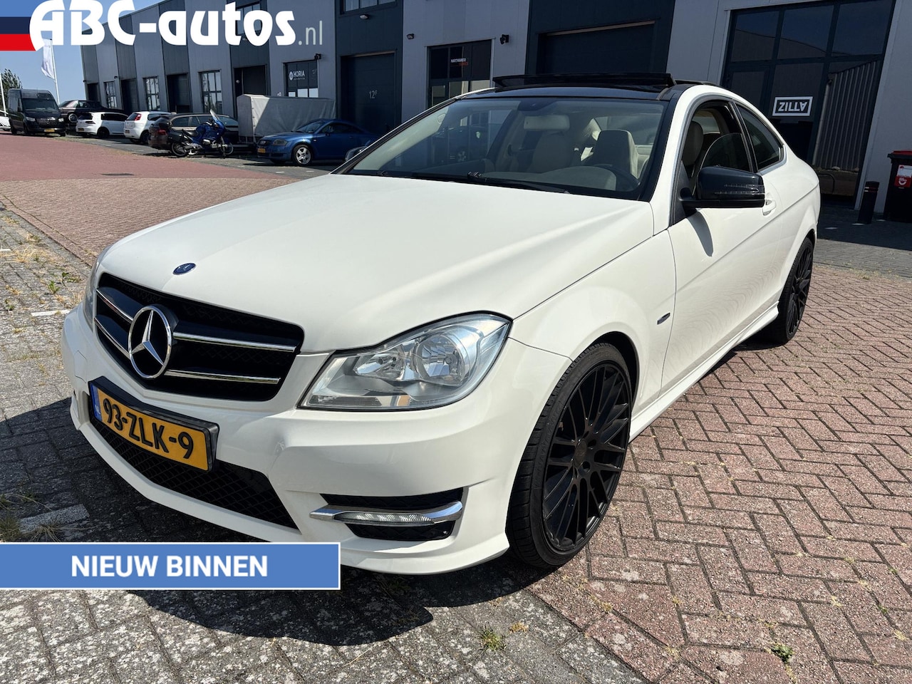 Mercedes-Benz C-klasse Coupé - 250 AMG Edition Sport / Pano / 93dkm - AutoWereld.nl