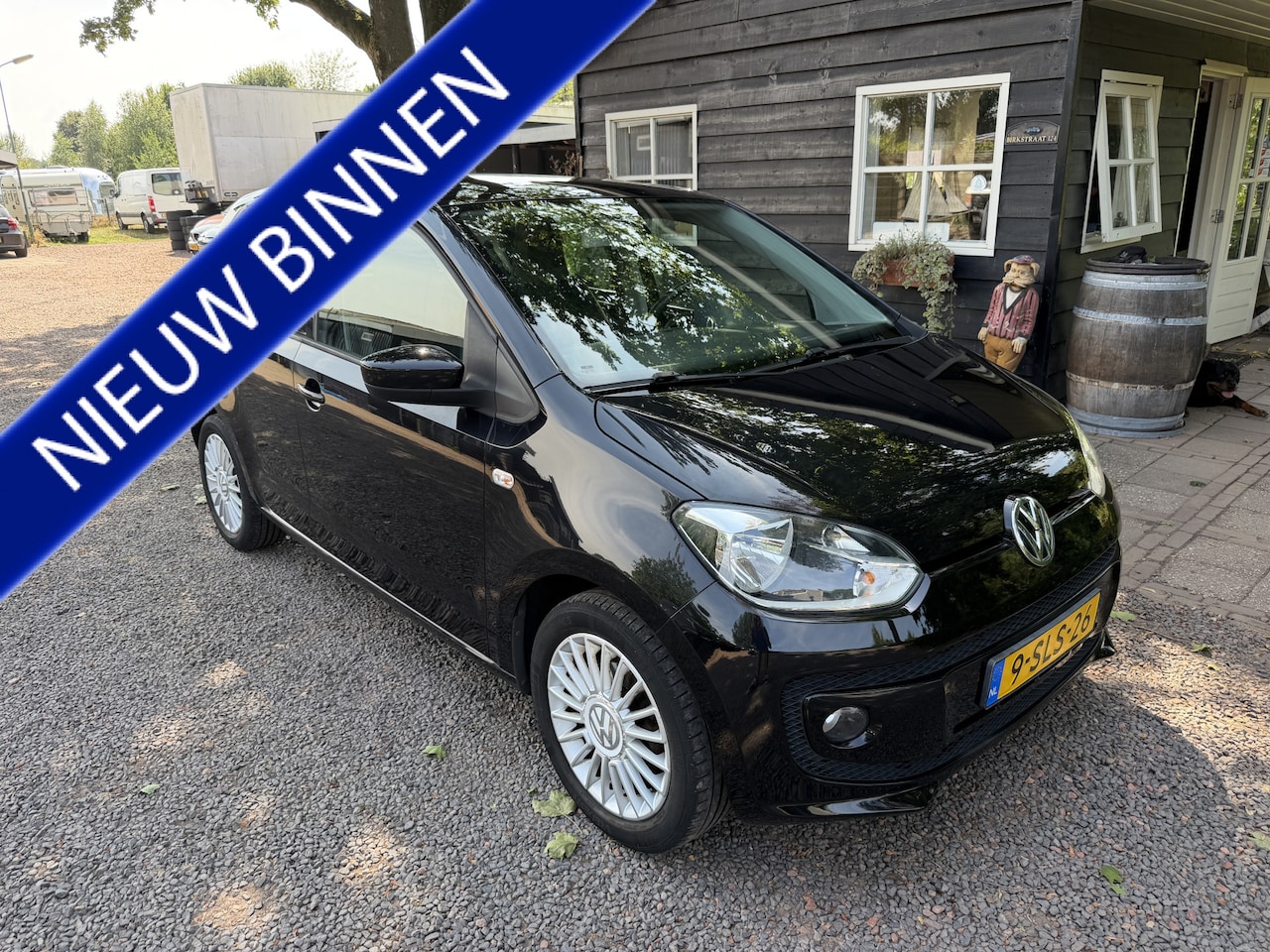 Volkswagen Up! - 1.0 high up! BlueMotion CRUISE|PDC|NAV - AutoWereld.nl