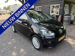 Volkswagen Up! - 1.0 high up BlueMotion CRUISE|PDC|NAV