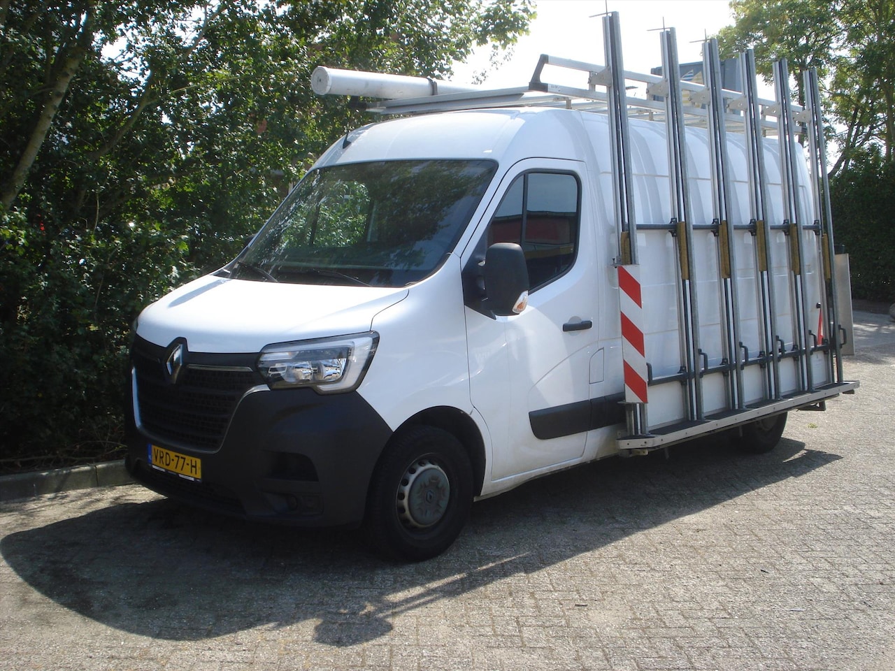 Renault Master - 2.3 dCi 150pk L2H3 MOTOR SLAAT NIET AAN - AutoWereld.nl