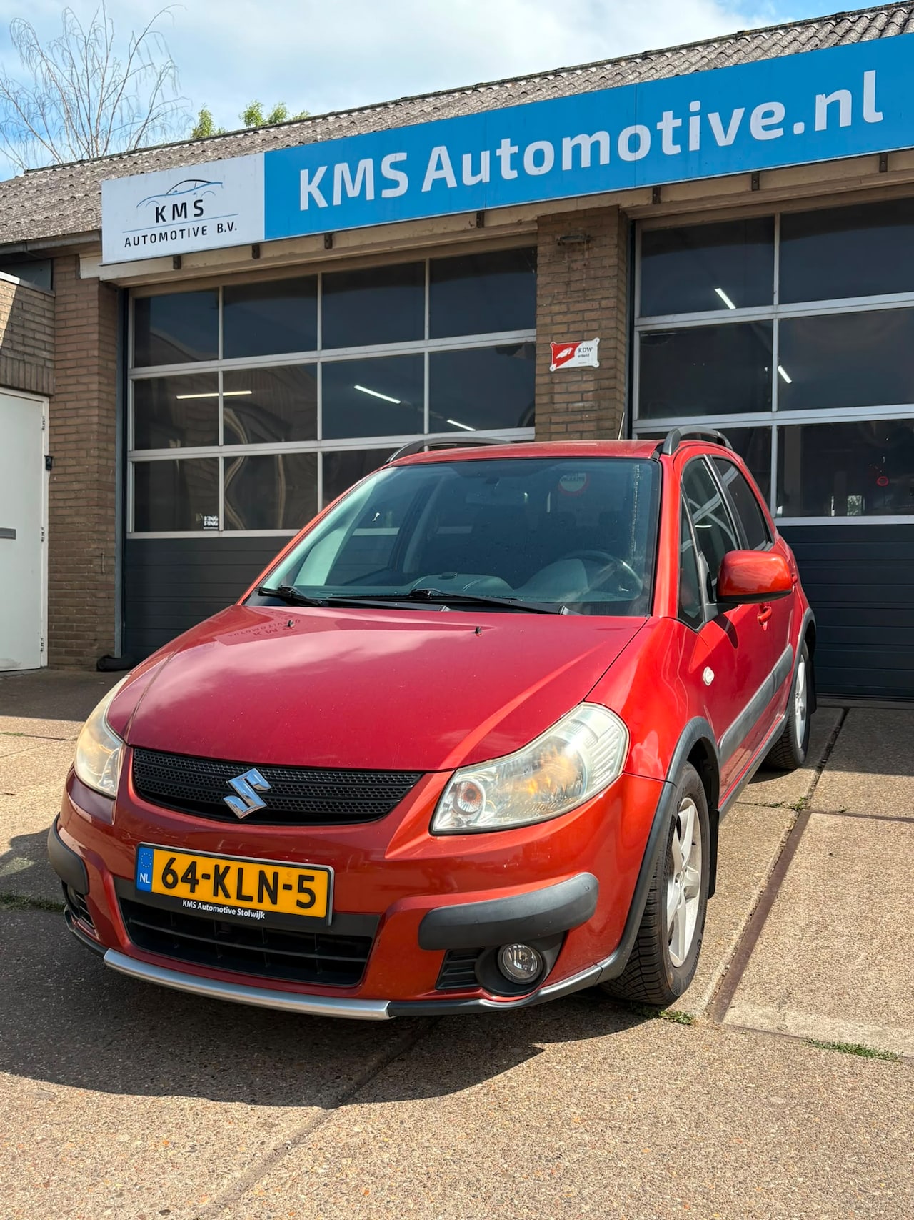 Suzuki SX4 - 1.6 Shogun 2010, 147000 km, Airco - AutoWereld.nl