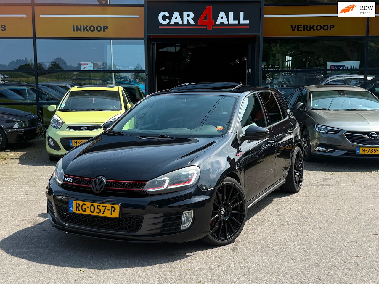 Volkswagen Golf - 2.0 GTI LEDER/LED/DSG/DAKJE/PDC/FLIPPERS/VOL OPTIE/RIJDT PERFECT - AutoWereld.nl