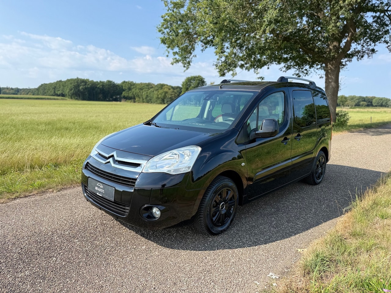 Citroën Berlingo - 1.6 VTi 120 Multispace PANO / CRUISECONTROL /TREKHAAK / PARKEERSENSOREN / NIEUWE APK - AutoWereld.nl