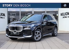 BMW iX1 - eDrive20 xLine / Comfort Access / Achteruitrijcamera / Adaptieve LED / Stoelverwarming / G