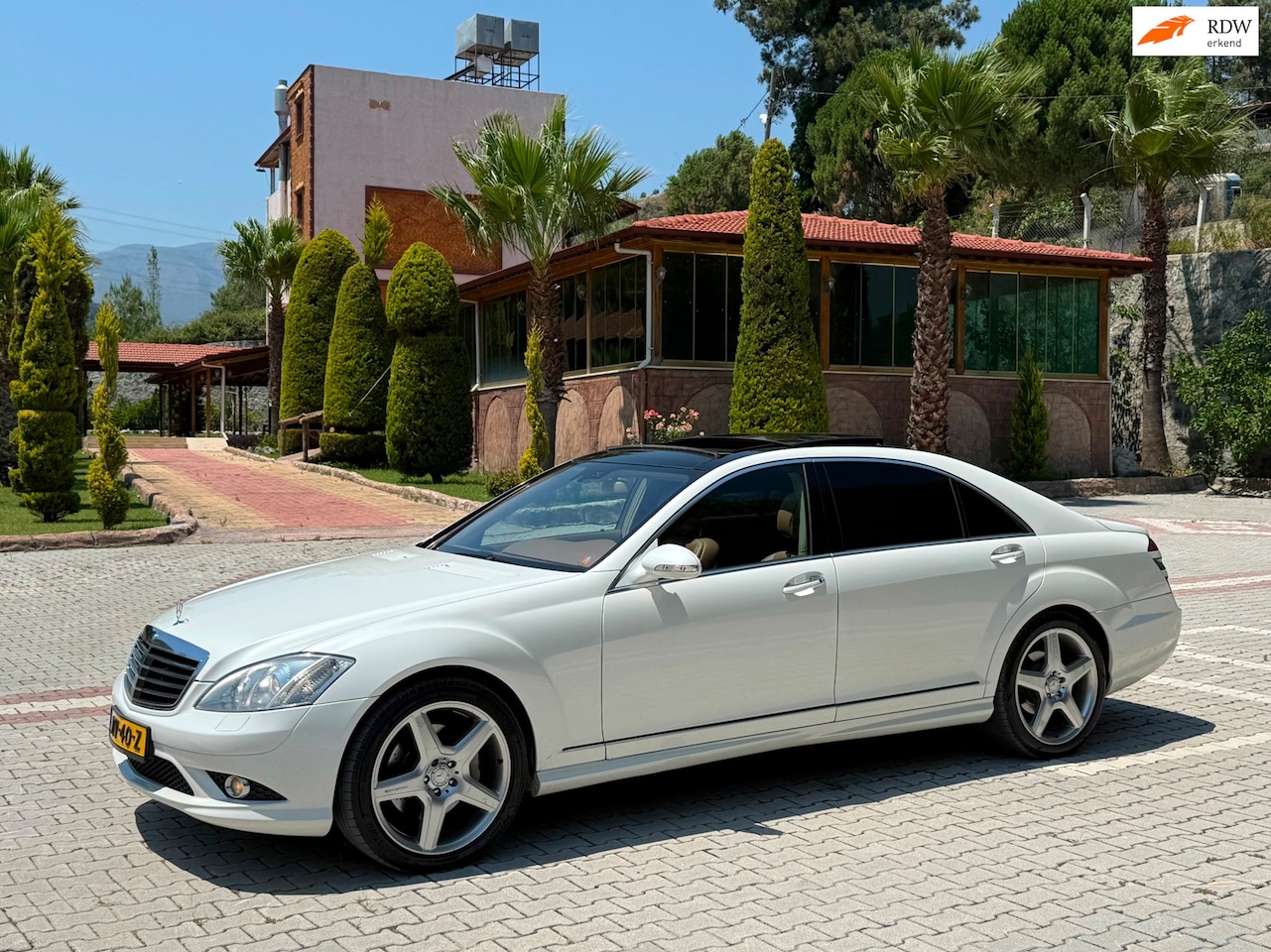 Mercedes-Benz S-klasse - S320 CDI 4-Matic Lang AMG-PAKET/DESIGNO/PANO/BOMVOL - AutoWereld.nl