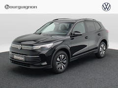 Volkswagen Tiguan - Limited Edition 1.5 eHybrid 204 PK | Trekhaak | Navigatie | Adaptieve Cruise Control | Ada