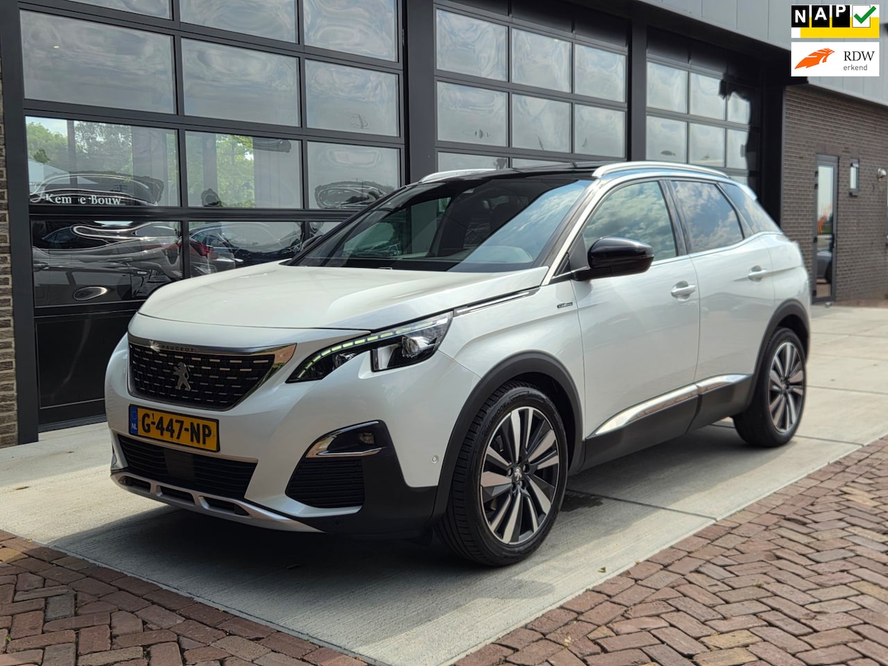 Peugeot 3008 - 1.2 PureTech GT Line | Nieuwe D-Riem - AutoWereld.nl