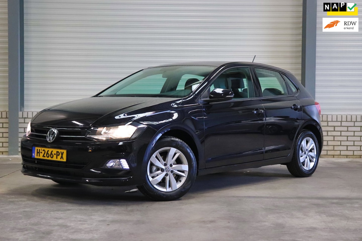 Volkswagen Polo - 1.0 TSI Comfortline 1.0 TSI Comfortline - AutoWereld.nl