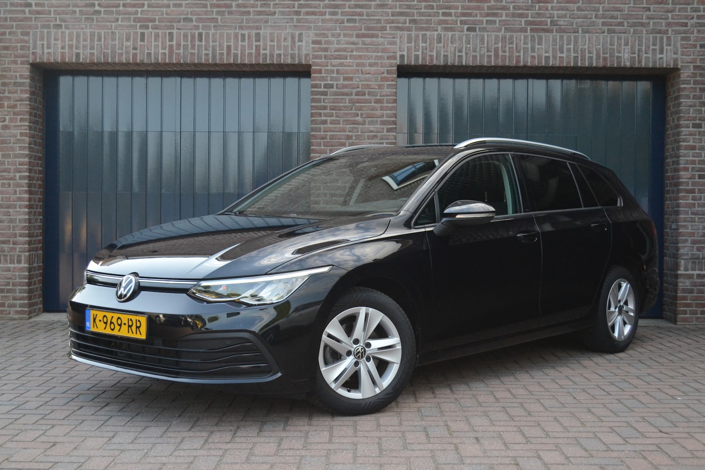 Volkswagen Golf Variant - 1.0 TSI Life | Trekhaak | Virtual | Adaptive Cruise | NAP - AutoWereld.nl