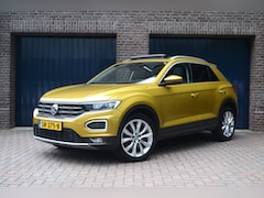 Volkswagen T-Roc - 1.0 TSI Style Sport | Panoramadak | Led | Trekhaak | Clima | Adaptive Cruise