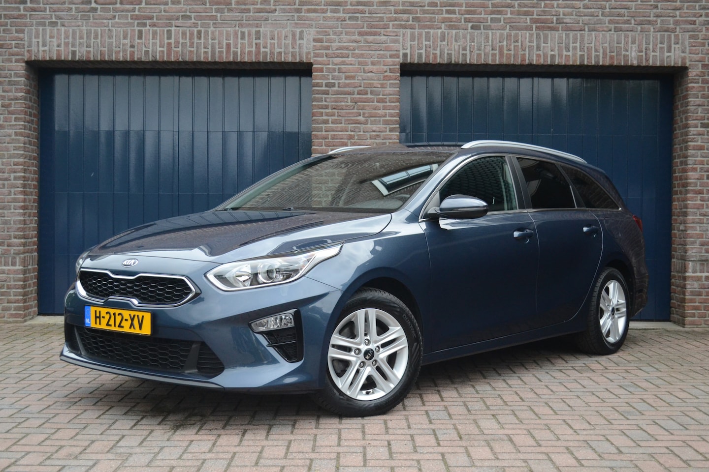 Kia Cee'd Sportswagon - Ceed 1.0 T-GDi DynamicLine | Trekhaak | Camera | Carplay/Android Auto - AutoWereld.nl