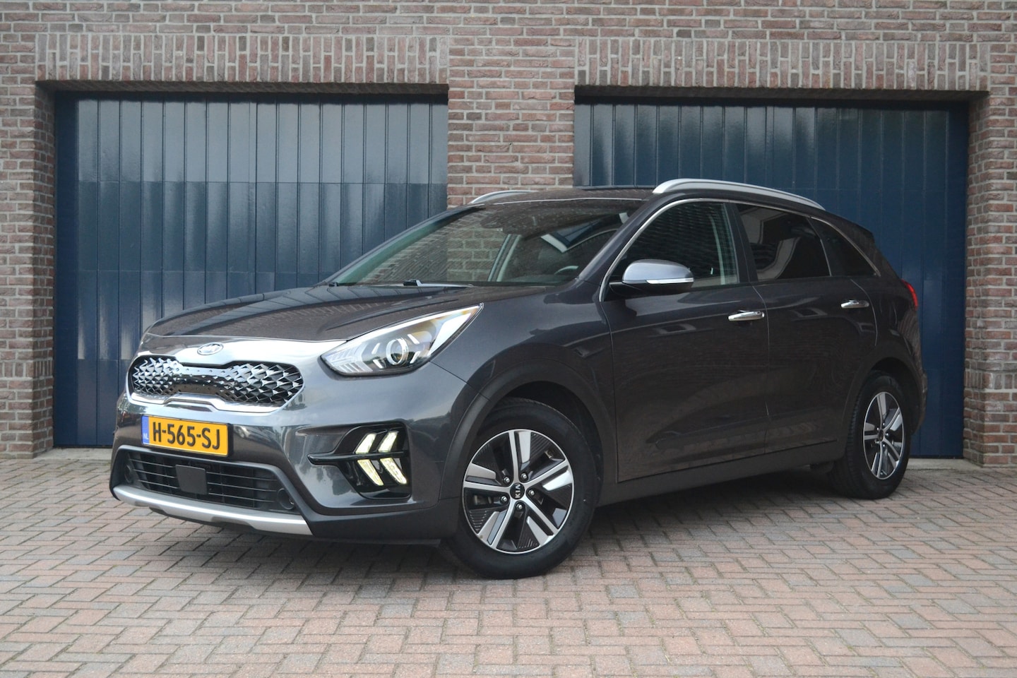 Kia Niro - 1.6 GDi Hybrid DynamicLine | Facelift | Camera | Adaptive Cruise | Carplay/Android Auto - AutoWereld.nl