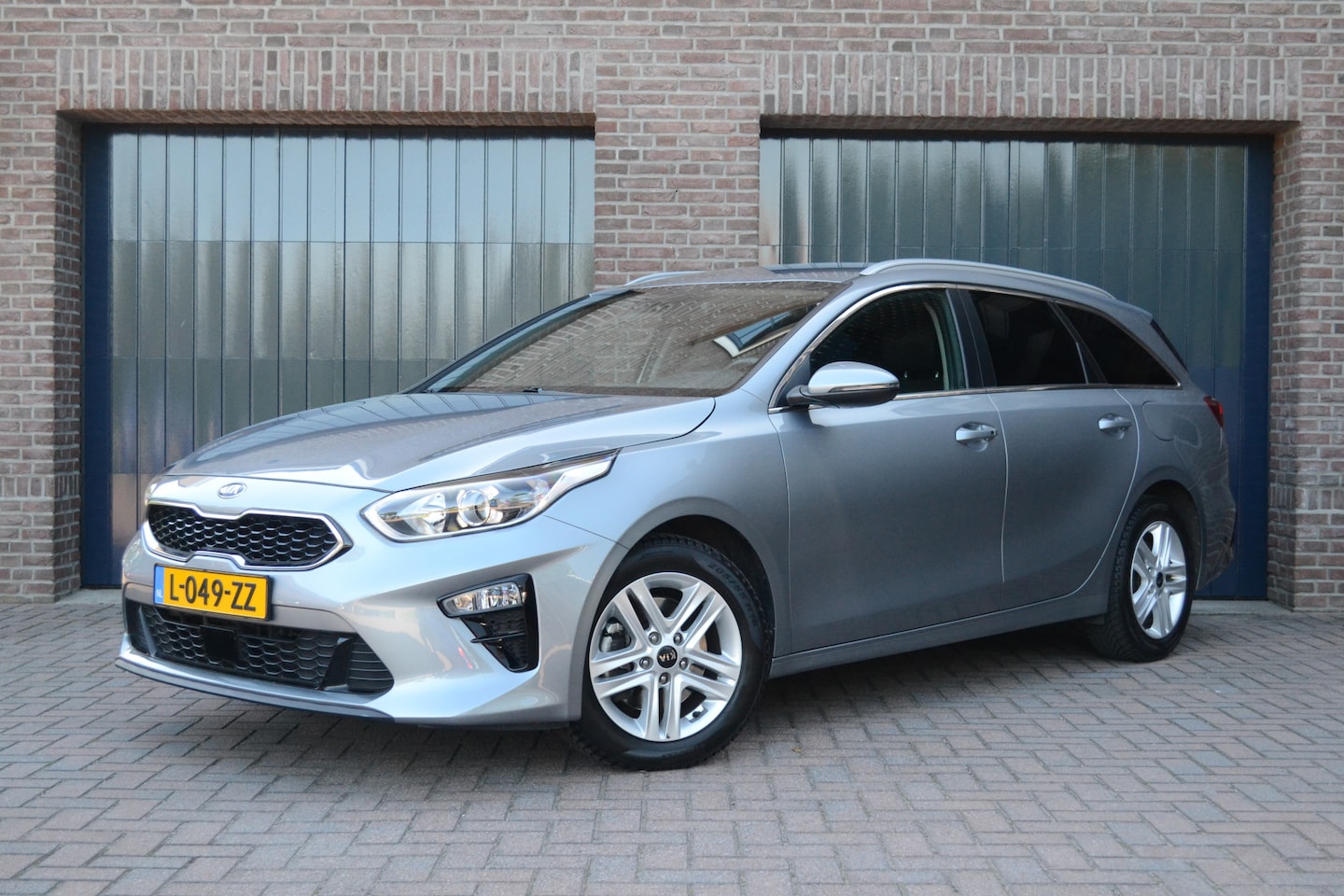 Kia Cee'd Sportswagon - Ceed 1.5 T-GDi Automaat DynamicPlusLine | Trekhaak | Camera | Keyless | Stoel/Stuurverwarm - AutoWereld.nl
