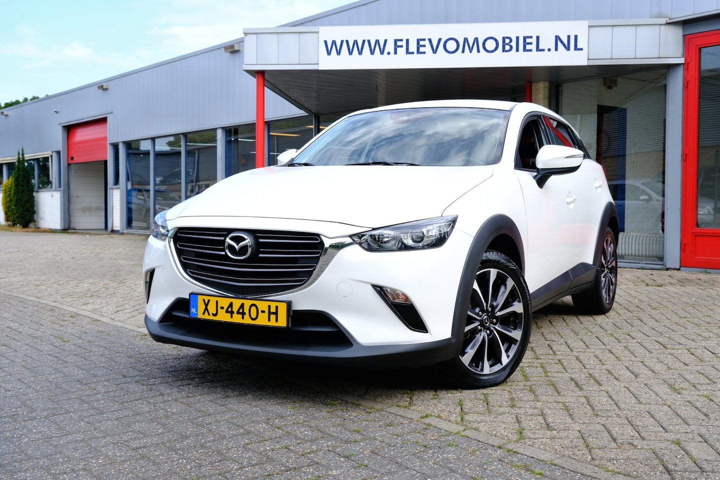 Mazda CX-3 - 2.0 SkyActiv-G 120 Sport Selected Navi|Cam|Clima|LMV - AutoWereld.nl