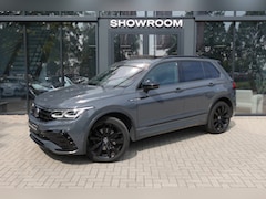 Volkswagen Tiguan - 2.0 TDI 4Motion PANO H&K KEYLESS