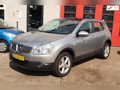 Nissan Qashqai - 2.0 dCi Tekna Premium 4WD , AUTOMAAT NAVI LEER PANO