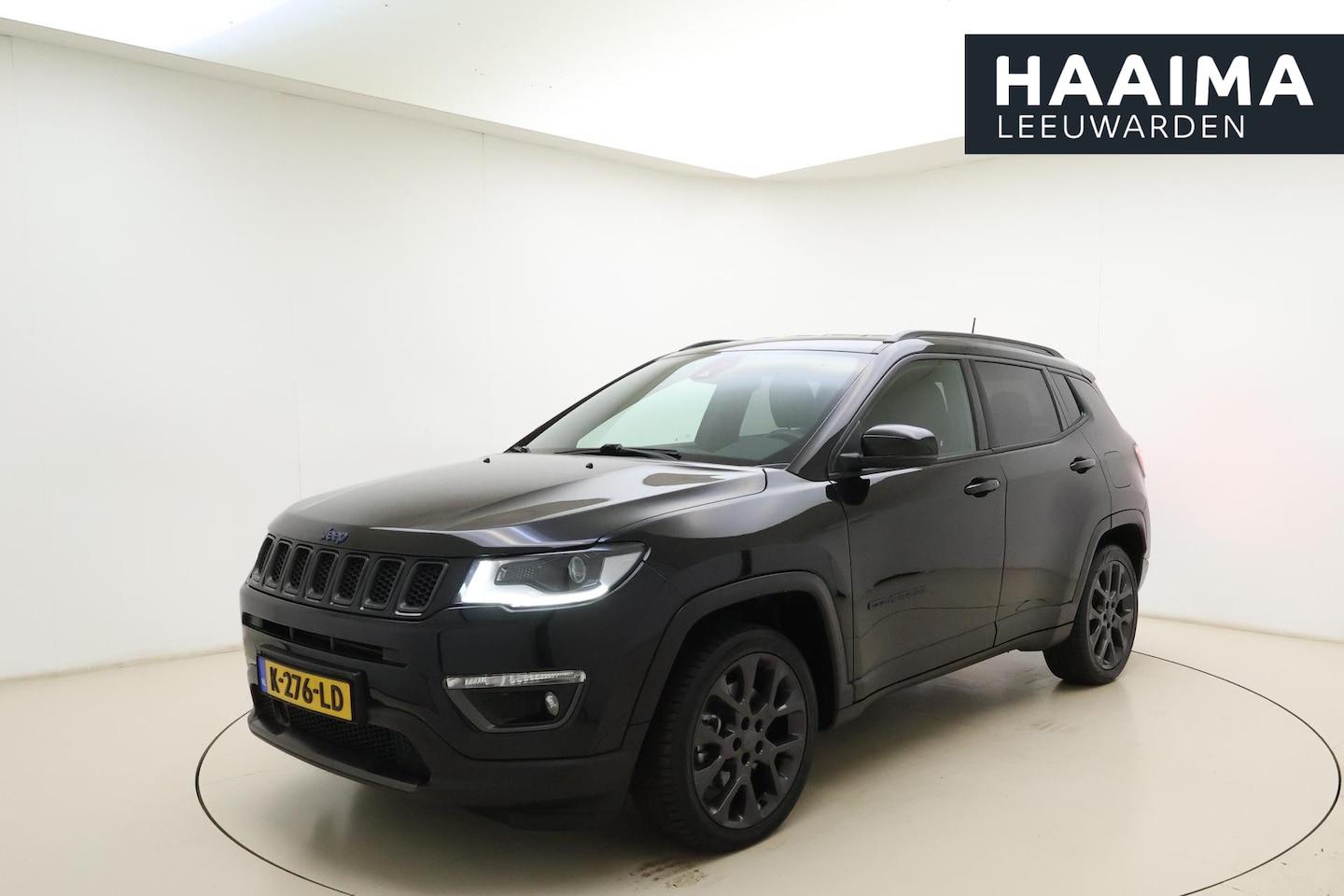 Jeep Compass - 4xe 240 Plug-in Hybrid Electric S Automaat | Lederen bekleding | Trekhaak | Camera | Keyle - AutoWereld.nl