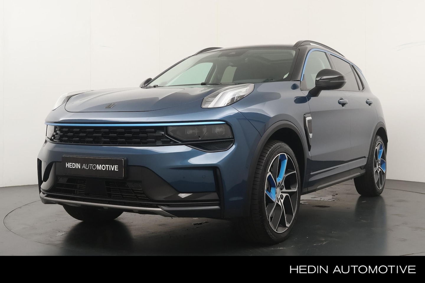 Lynk & Co 01 - 1.5 | Elektrische Achterklep | Climate Control | Parkeer Camera | Adaptieve Cruise Control - AutoWereld.nl