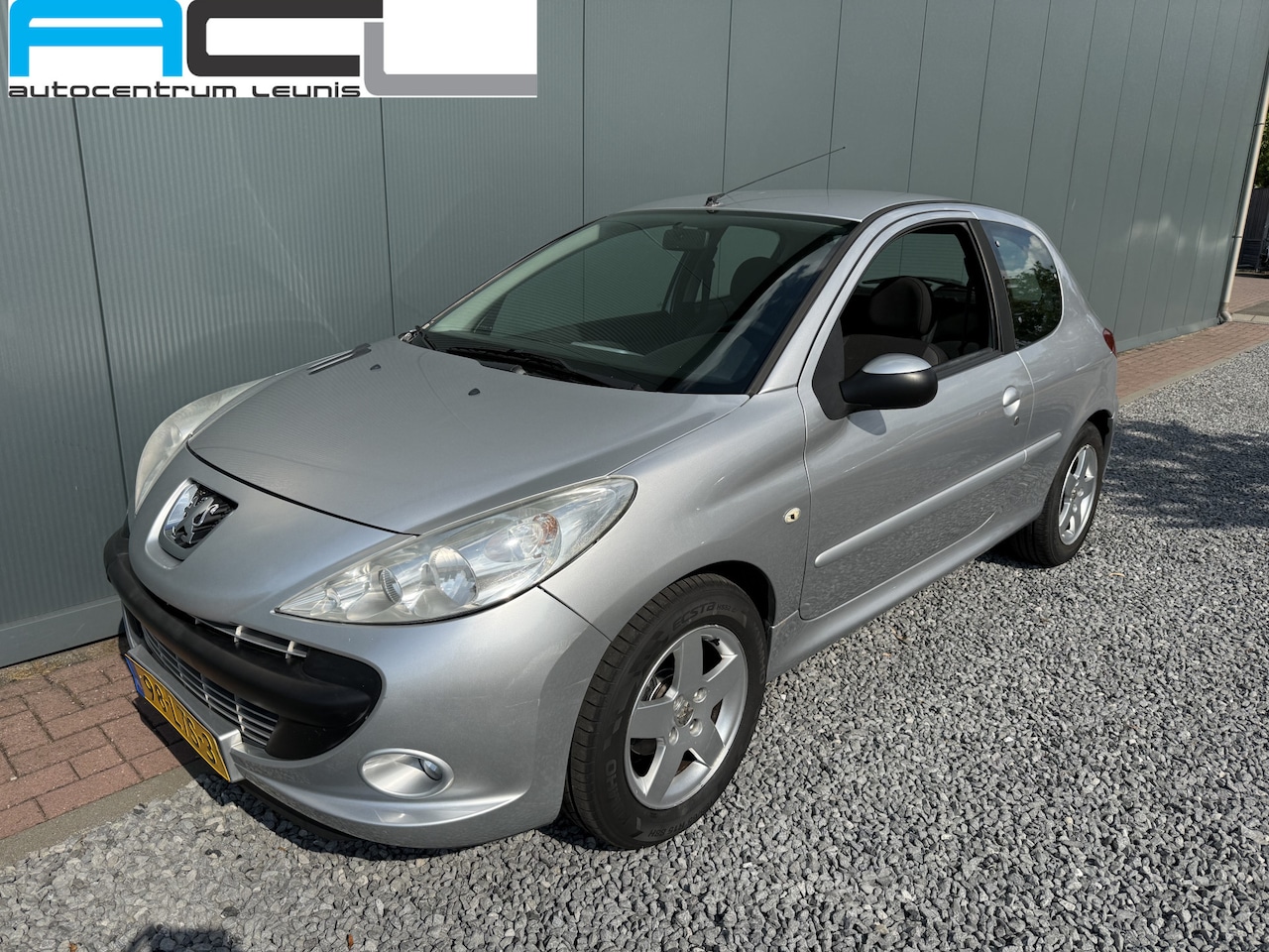 Peugeot 206 - 1.4 XS 75pk Airco 3-drs - AutoWereld.nl