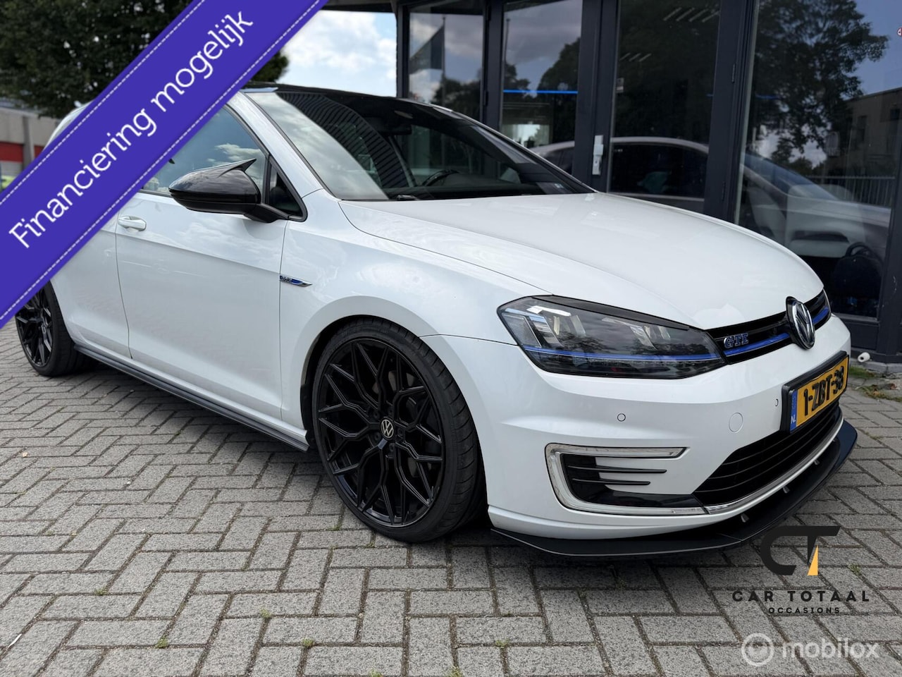 Volkswagen Golf - 1.4 TSI GTE|PANO|SFEER.V|STERRENHEMEL| - AutoWereld.nl