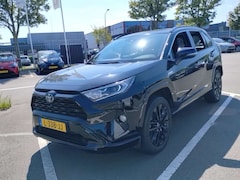 Toyota RAV4 - 2.5 Hybrid Black Edition Automaat 218pk | Alarm klasse 3 | Rondomzicht camera | Dodehoekde