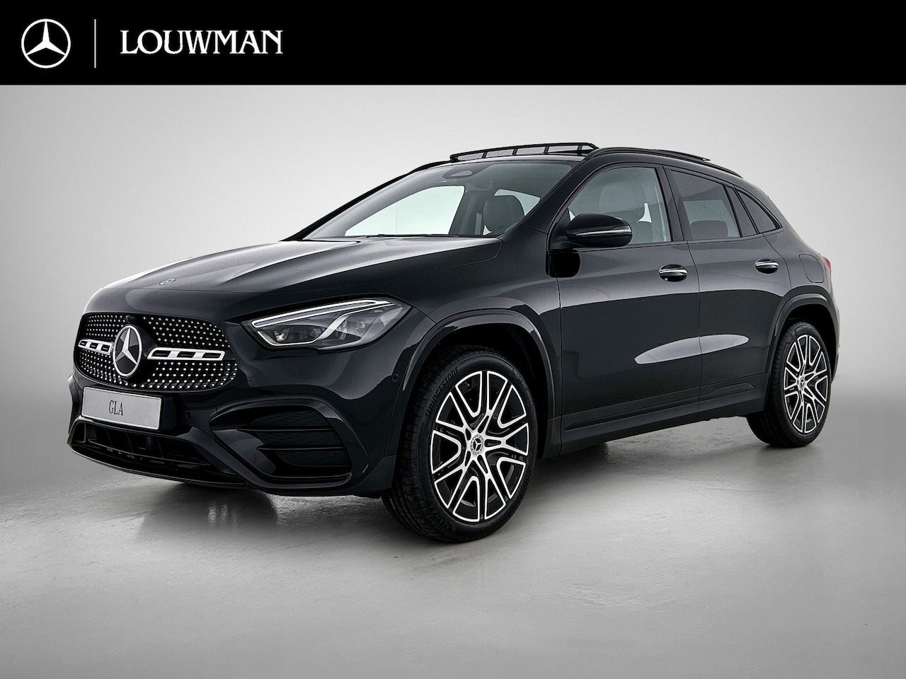 Mercedes-Benz GLA-Klasse - 250 e 140 Year Edition | Plus pakket | Parkeerpakket | Nightpakket | Panoramaschuifdak | - AutoWereld.nl