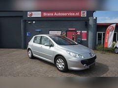 Peugeot 307 - 1.6-16V XS