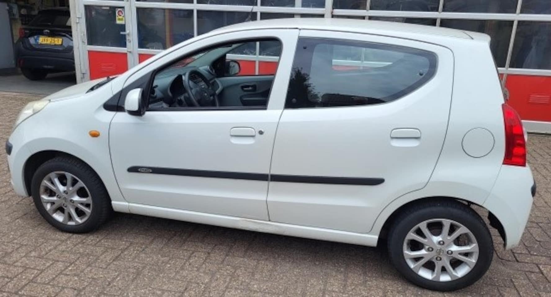 Nissan Pixo - 1.0 Acenta met Airco en Nw APK - AutoWereld.nl