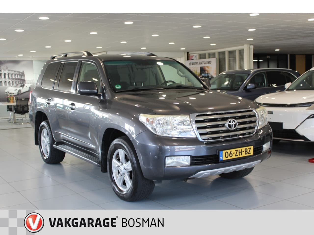 Toyota Land Cruiser V8 - 4.5 D-4D VX 5p/Trekhaak/2e eigenaar - AutoWereld.nl