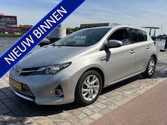 Toyota Auris - 1.8 Hybrid Executive Leder Carplay Navi Camera