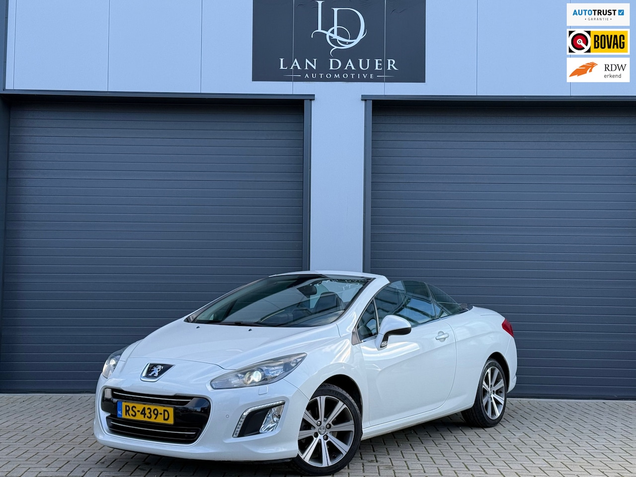 Peugeot 308 CC - 1.6 THP / LEDER / AUTOMAAT / Parelmoerwit - AutoWereld.nl