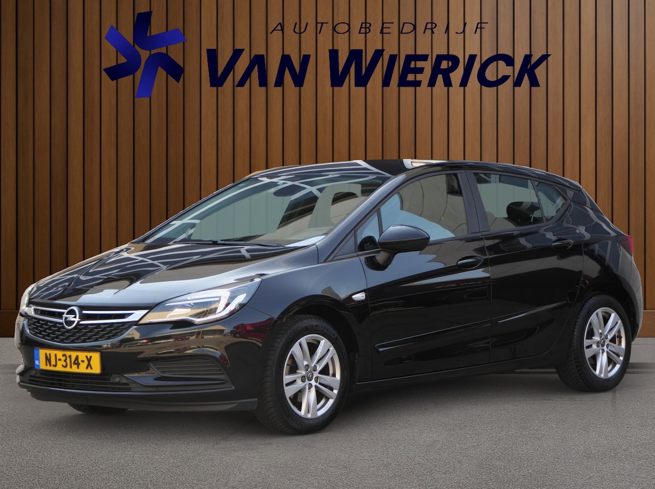 Opel Astra - 1.0 Edition | Cruise | Parkeersensoren v/a | Navi | LM Velgen | NAP - AutoWereld.nl