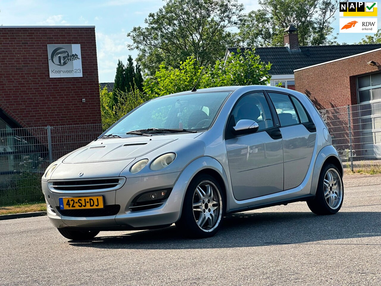 Smart Forfour - 1.1 passion 5DR*Airco*NAP*LM velgen*Elektrische ramen* - AutoWereld.nl
