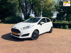 Ford Fiesta - 1.0 Style | 5 deurs | Bluetooth | Trekhaak | Airco