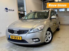 Kia Cee'd - Ceed 1.4 CVVT Navigator Plus Pack AIRCO NAP APK 7-2027