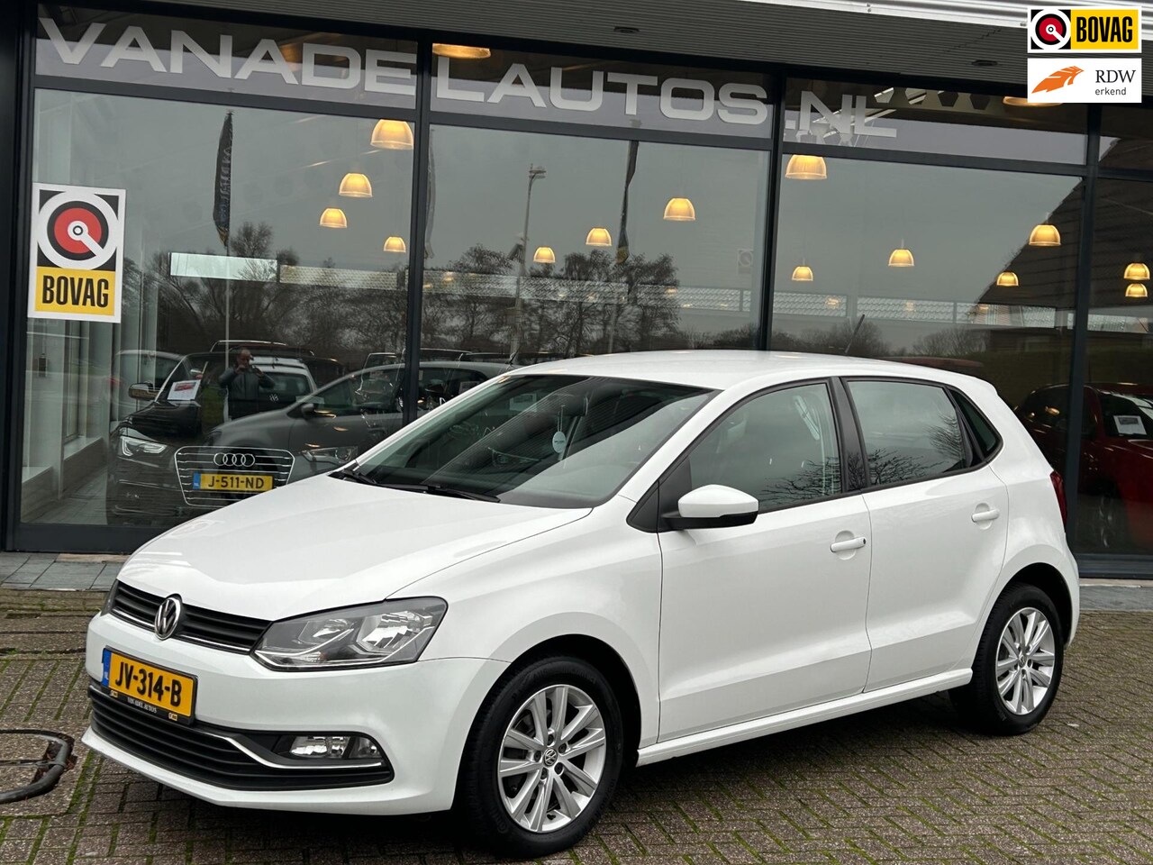 Volkswagen Polo - 1.2 TSI 90PK Comfortline 5Drs Airco Cruise LM-Velgen Dealeronderhouden! - AutoWereld.nl