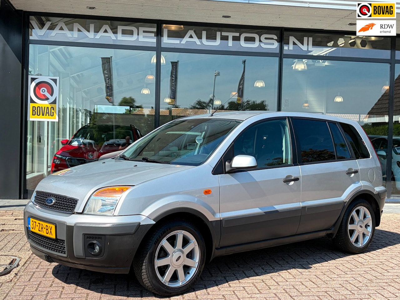 Ford Fusion - 1.6-16V Crossroad Airco Trekhaak NL-Auto NAP Nieuwe APK Dealeronderhouden! - AutoWereld.nl
