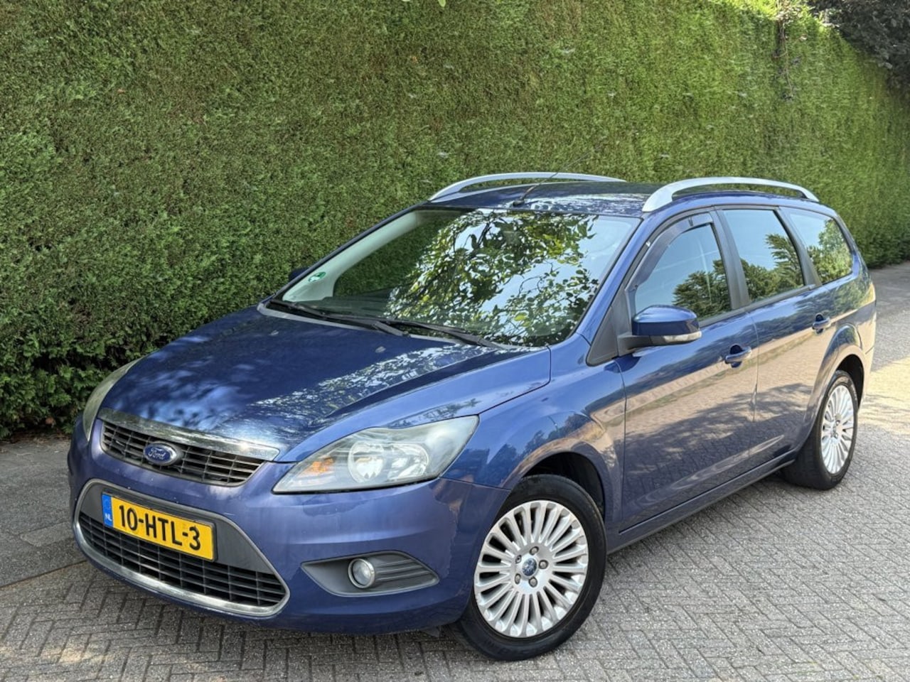 Ford Focus Wagon - 1.6/PDC/ELEK.RAM/ AIRCO EXPORT/HANDEL - AutoWereld.nl
