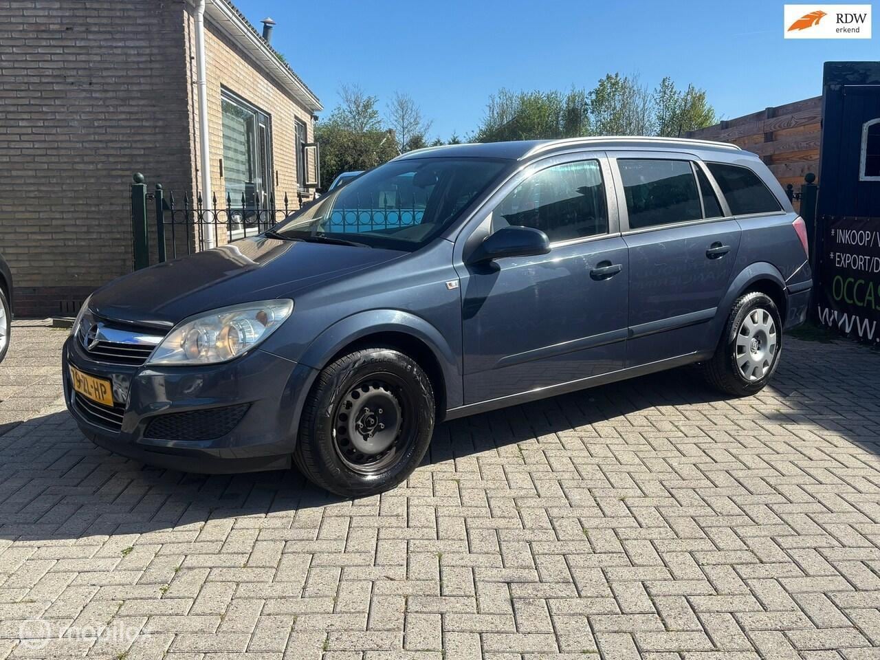 Opel Astra Wagon - 1.7 CDTi Business | zo ingeruild zo weer weg lange apk trekhaak ijskoude airco - AutoWereld.nl