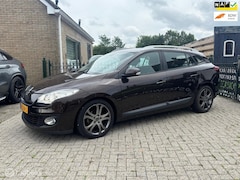 Renault Mégane Estate - 1.2 TCe Expression export | rijd schakelt goed fijne auto gewoon zo weg prijsje kan met ni