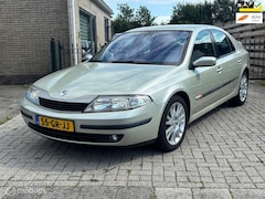 Renault Laguna - 1.8-16V Expression | lange apk | cruise | airco / clima | trekhaak | fijne auto