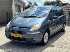 Citroën Xsara Picasso - 1.6i-16V Caractère | nieuwe apk | trekhaak | airco | cruise | fijne auto